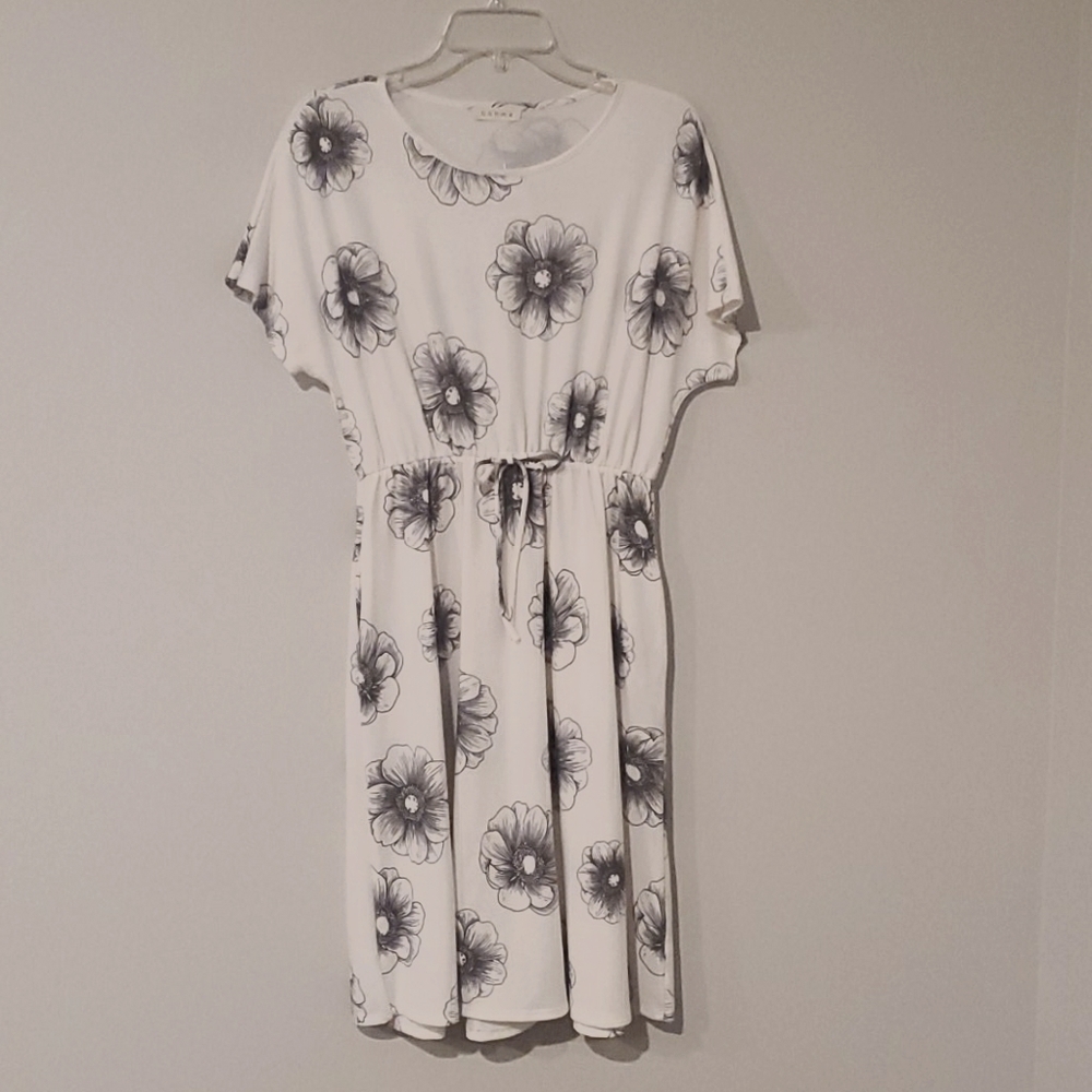 FLORAL PRINT DRESS